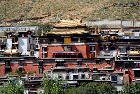  ¿Deseas descubrir la majestuosidad budista del Palacio de Tashilhunpo?