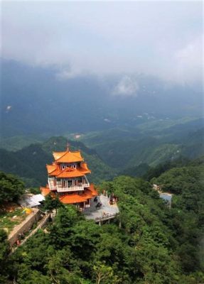 ¿Sabías que el Templo de Guanyin de la Montaña Baiyun ofrece vistas panorámicas increíbles y una rica historia?